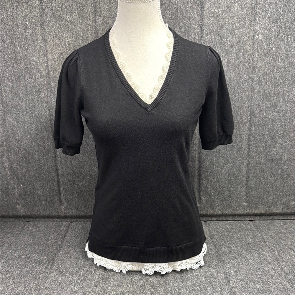 Adrianna Papell Black and White Fitted Puff Sleeve Tee